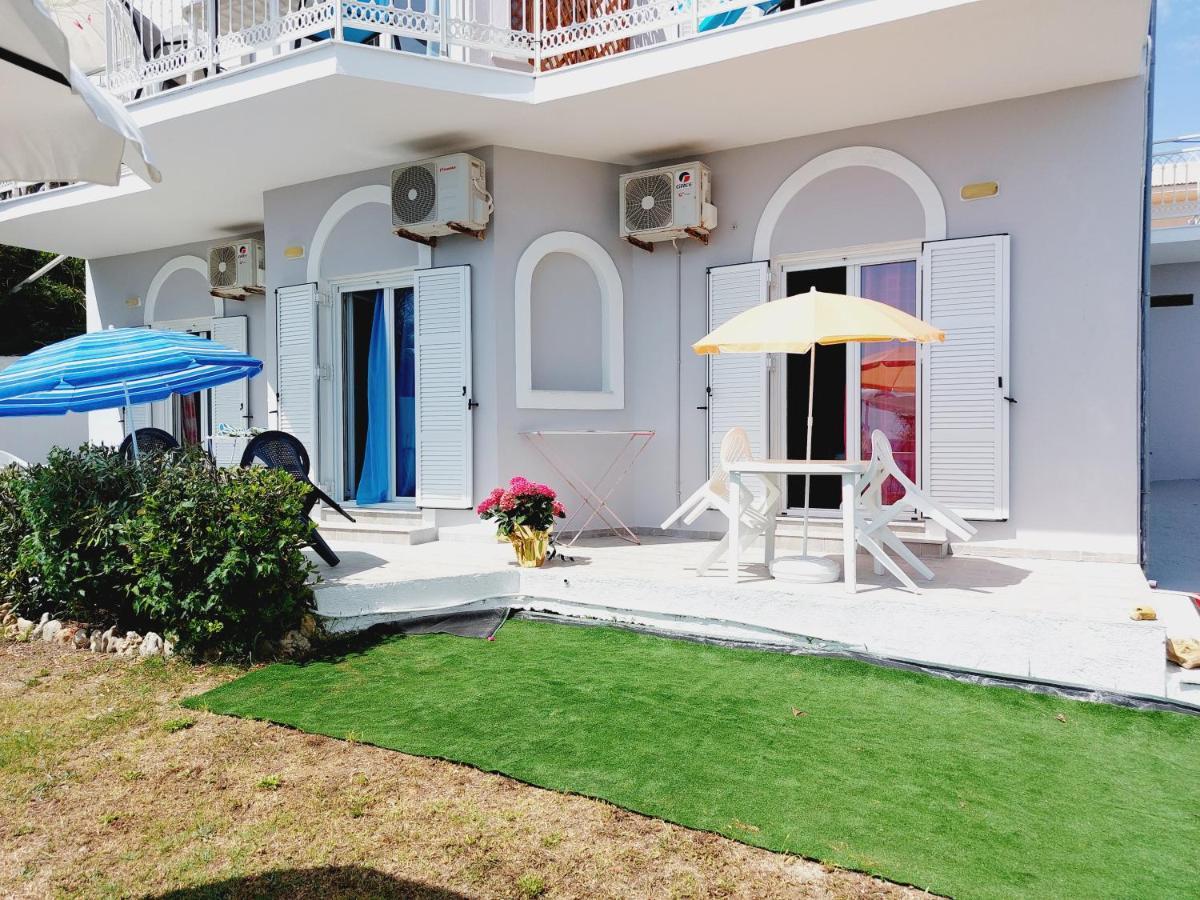 Leta Apartments Агиос-Георгиос Экстерьер фото