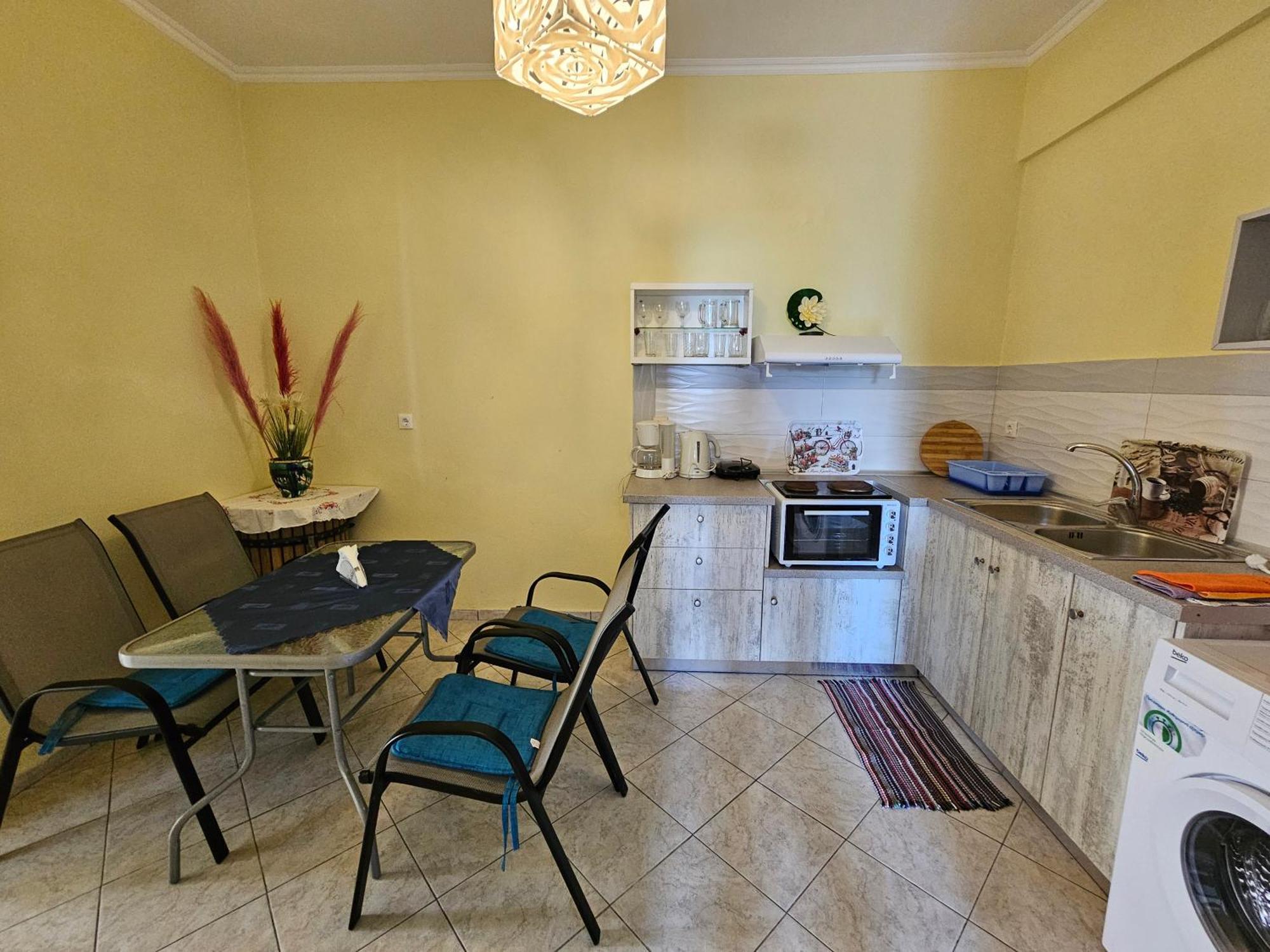 Leta Apartments Агиос-Георгиос Экстерьер фото